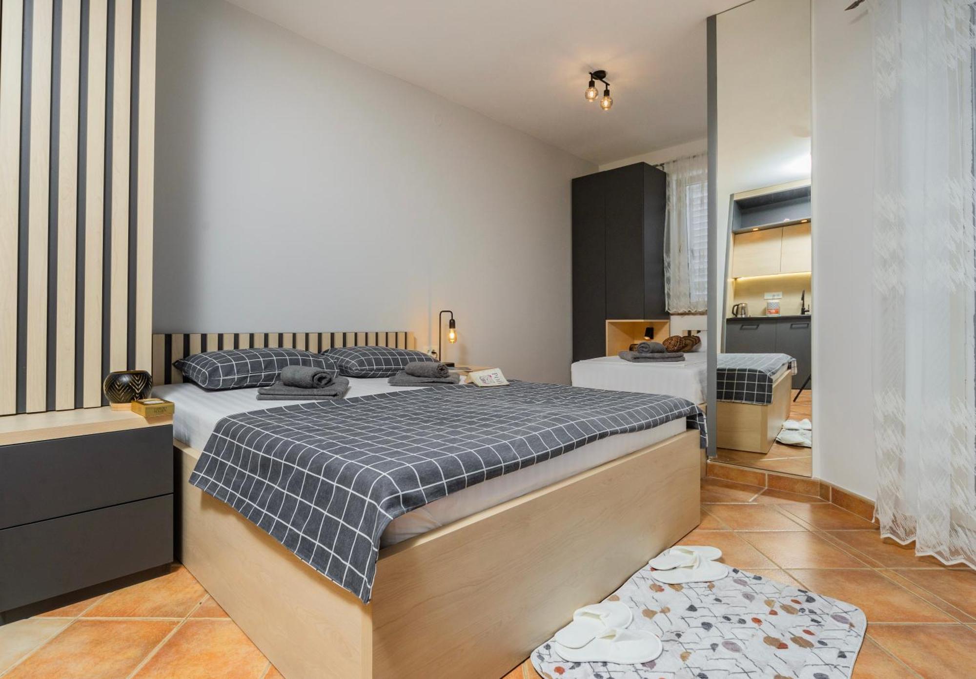 Apartment Adzic *