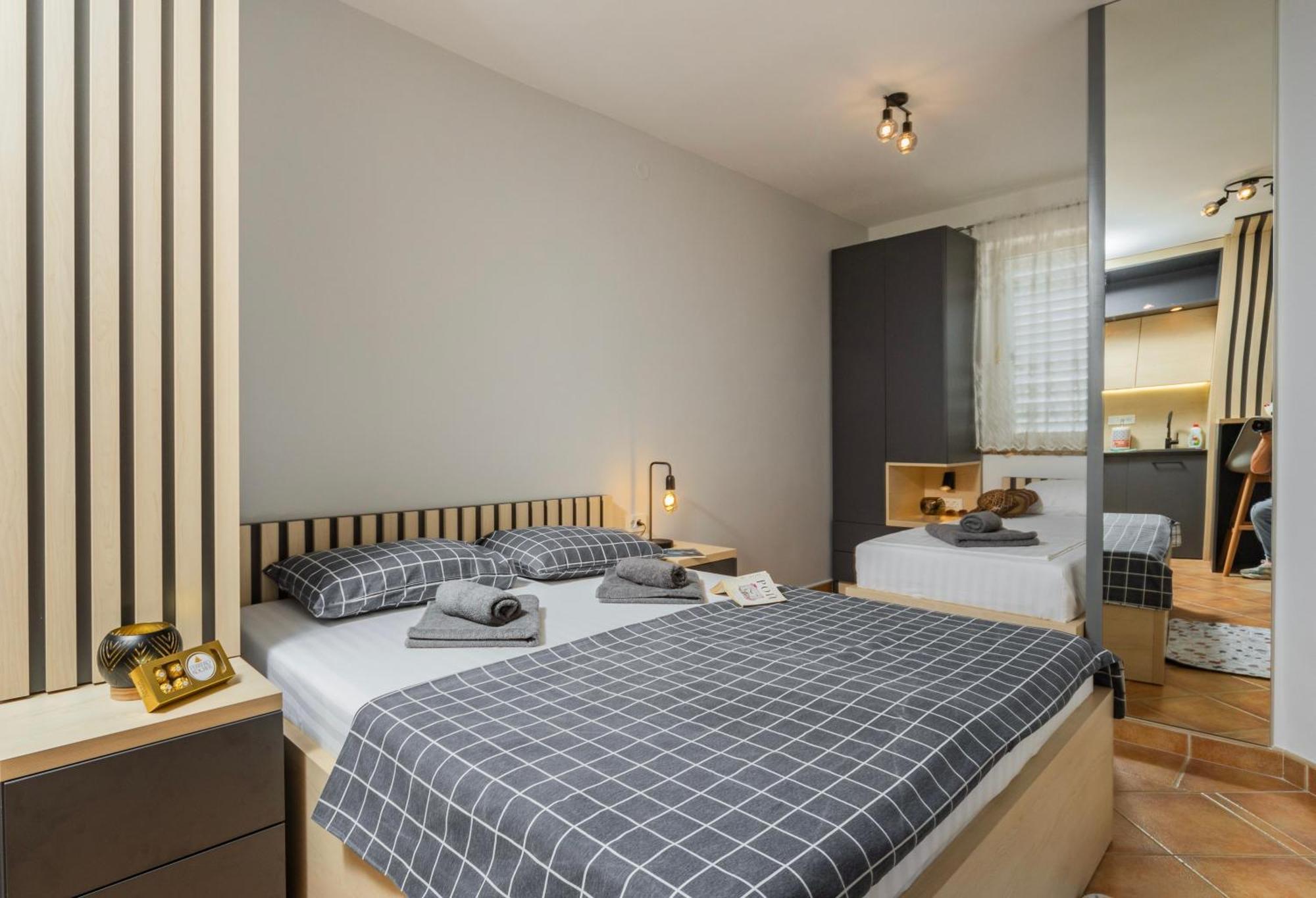 Adzic Apartment